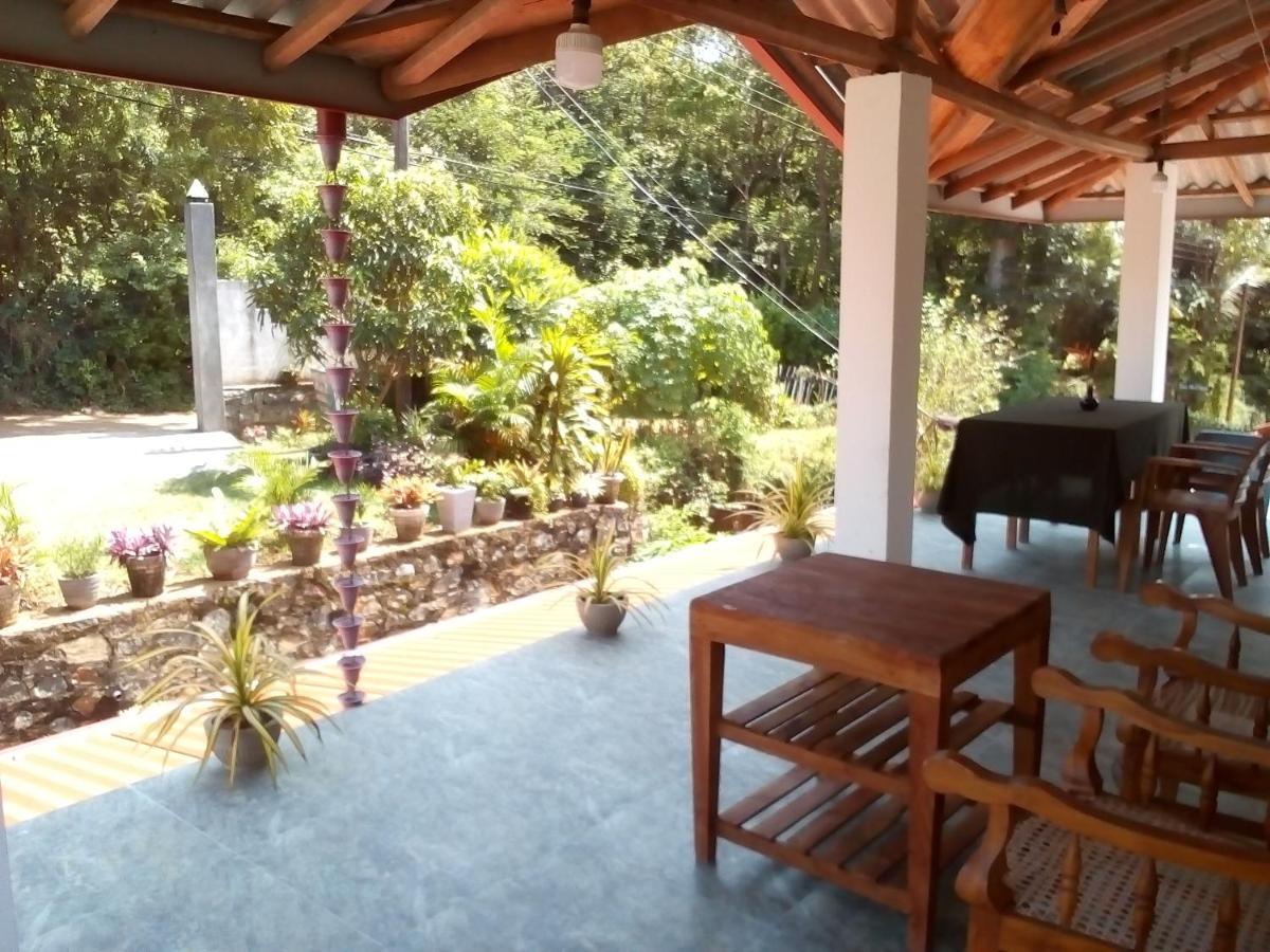 Sandhara Home Stay แทนกาลเล ภายนอก รูปภาพ